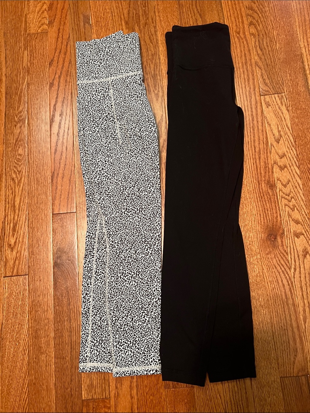 Athleta XS High-Waist Pull-On Pants and Black-White Speckle Leggings Set
